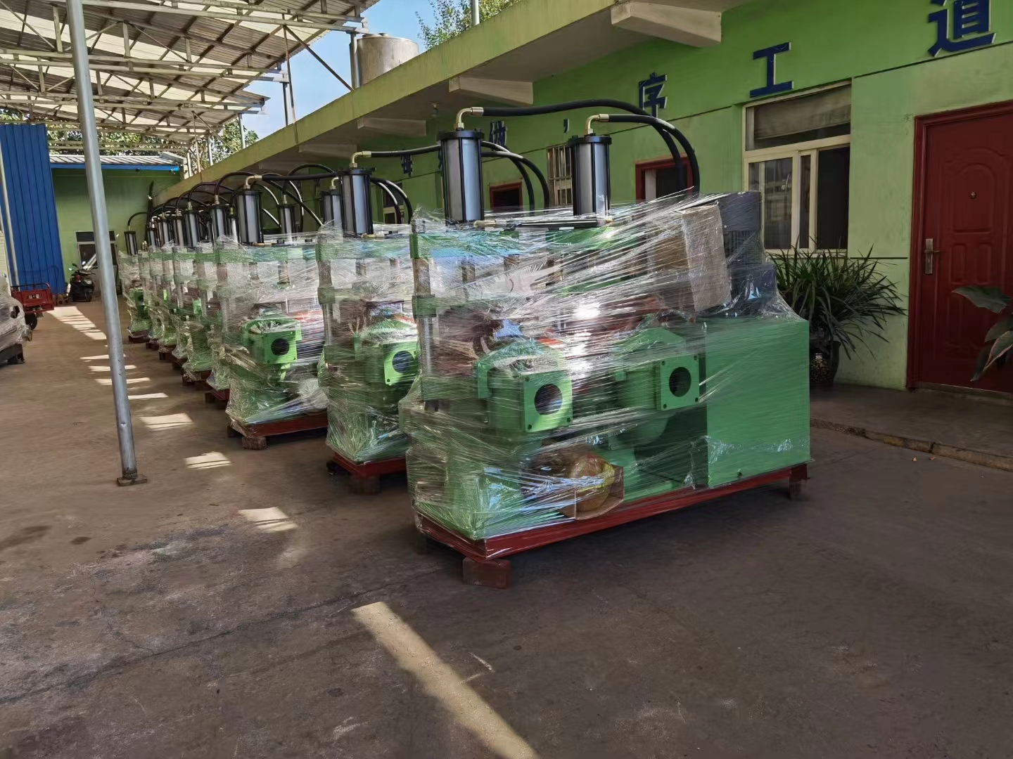 SXZT3160/500/219陶瓷泥漿柱塞泵