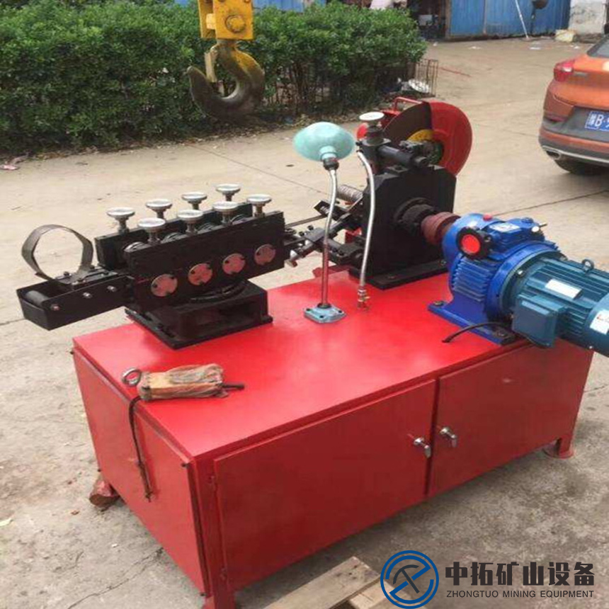 波紋管制管機(jī)