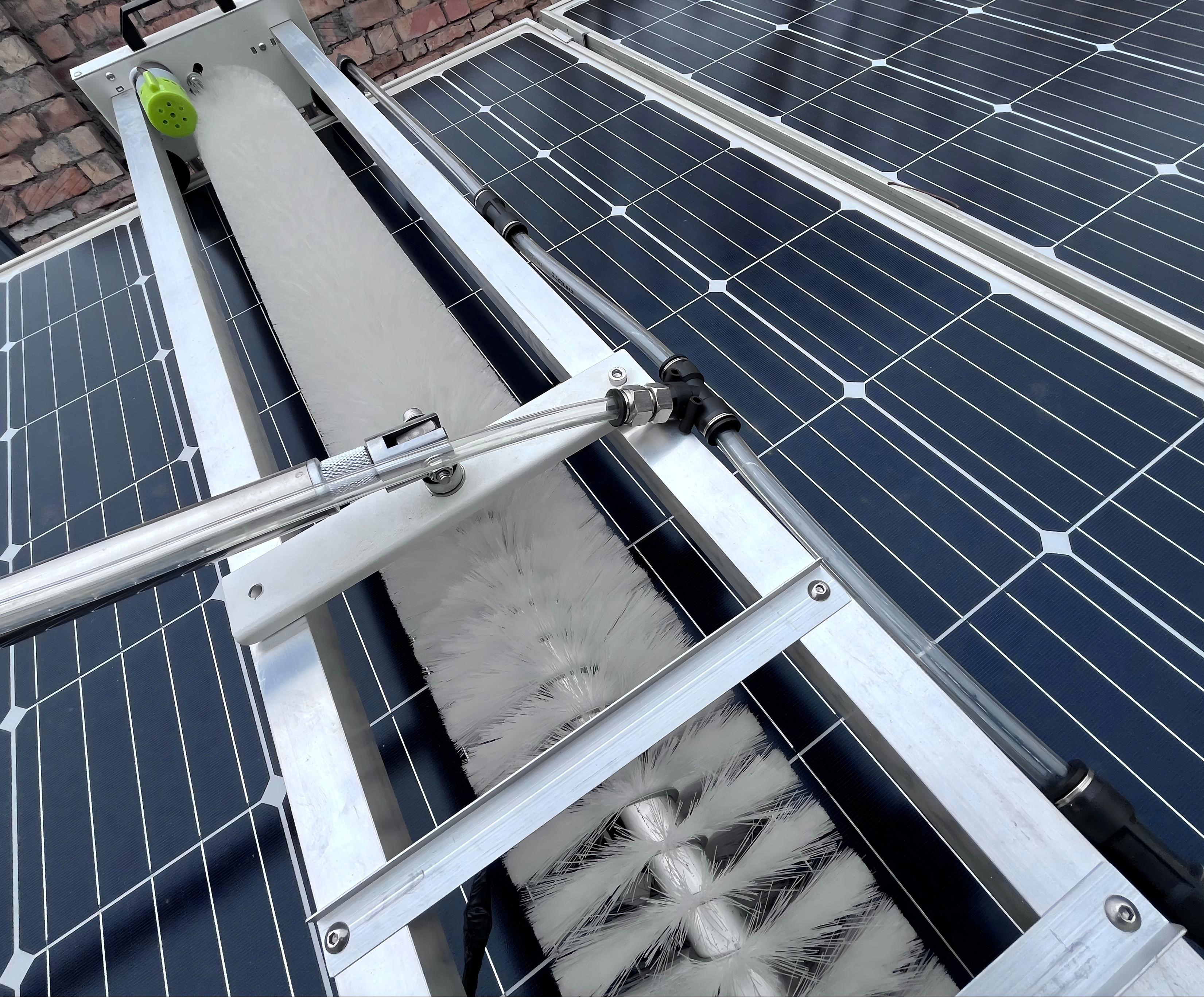 手持式光伏清洗設備